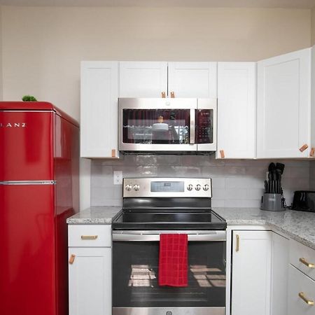 East Lake Stunner-Located At The Foot Of The Ruffner Mountains Μπέρμινχαμ Εξωτερικό φωτογραφία