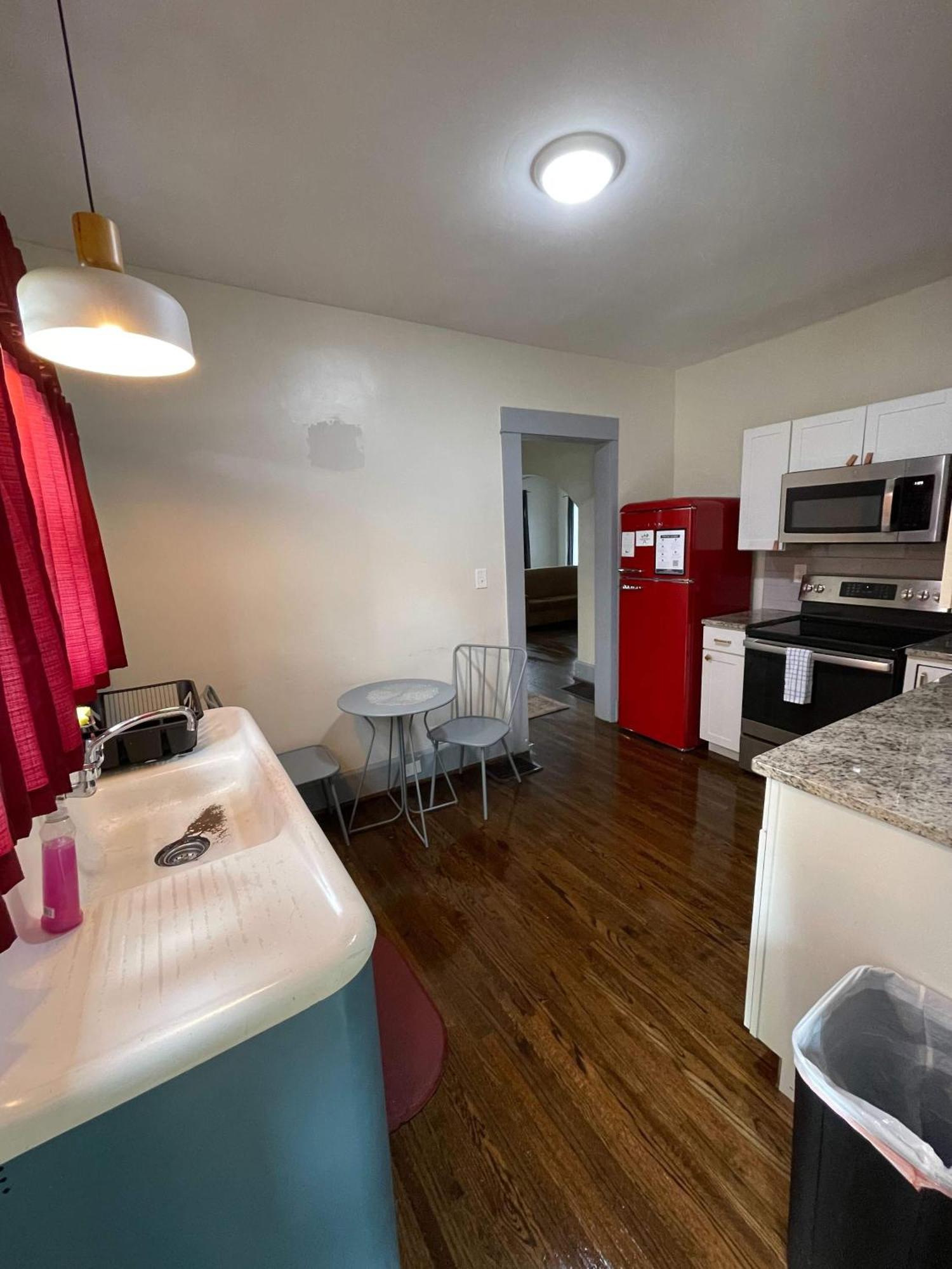 East Lake Stunner-Located At The Foot Of The Ruffner Mountains Μπέρμινχαμ Εξωτερικό φωτογραφία